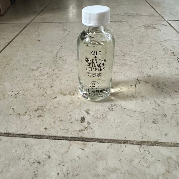 Youth To The People Superfood Cleanser Kale + Green Tea Spinach Vitamin 30ml 1Oz - Picture 6 of 9